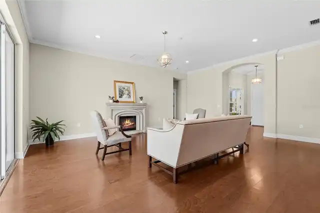 Listing Photo 18