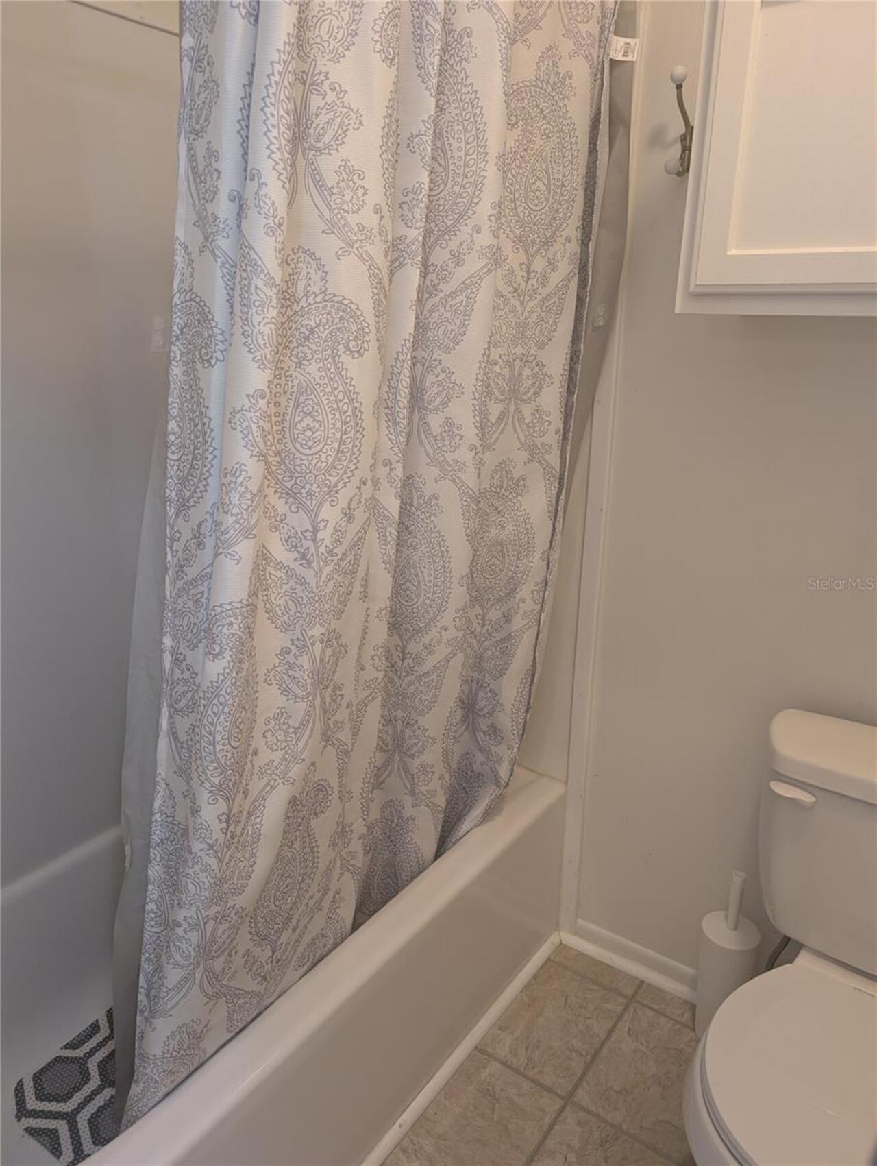 Listing Photo 17