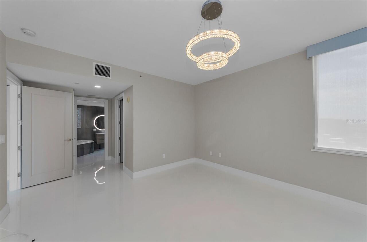 Listing Photo 44