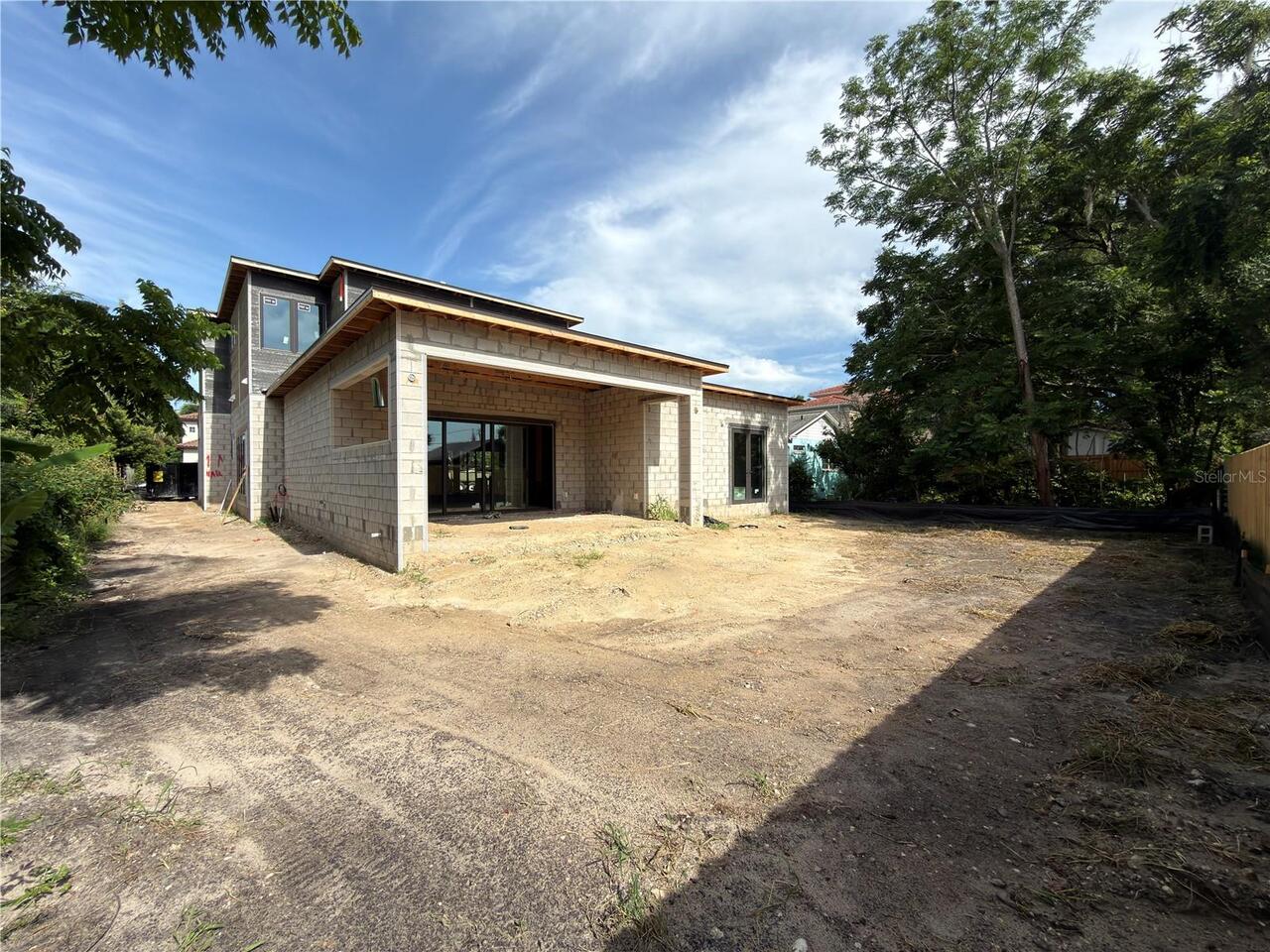 Listing Photo 16