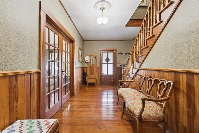 Listing Photo 7