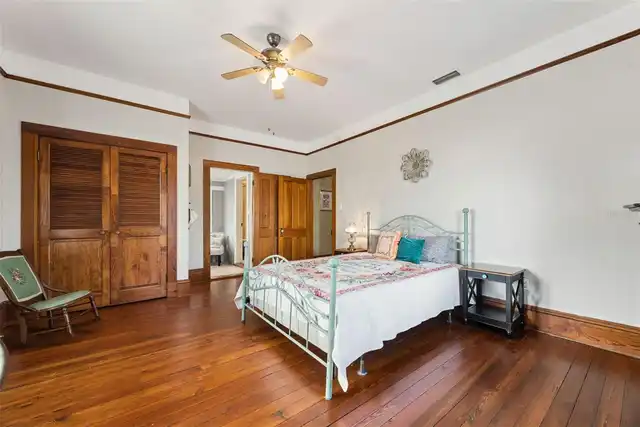 Listing Photo 21