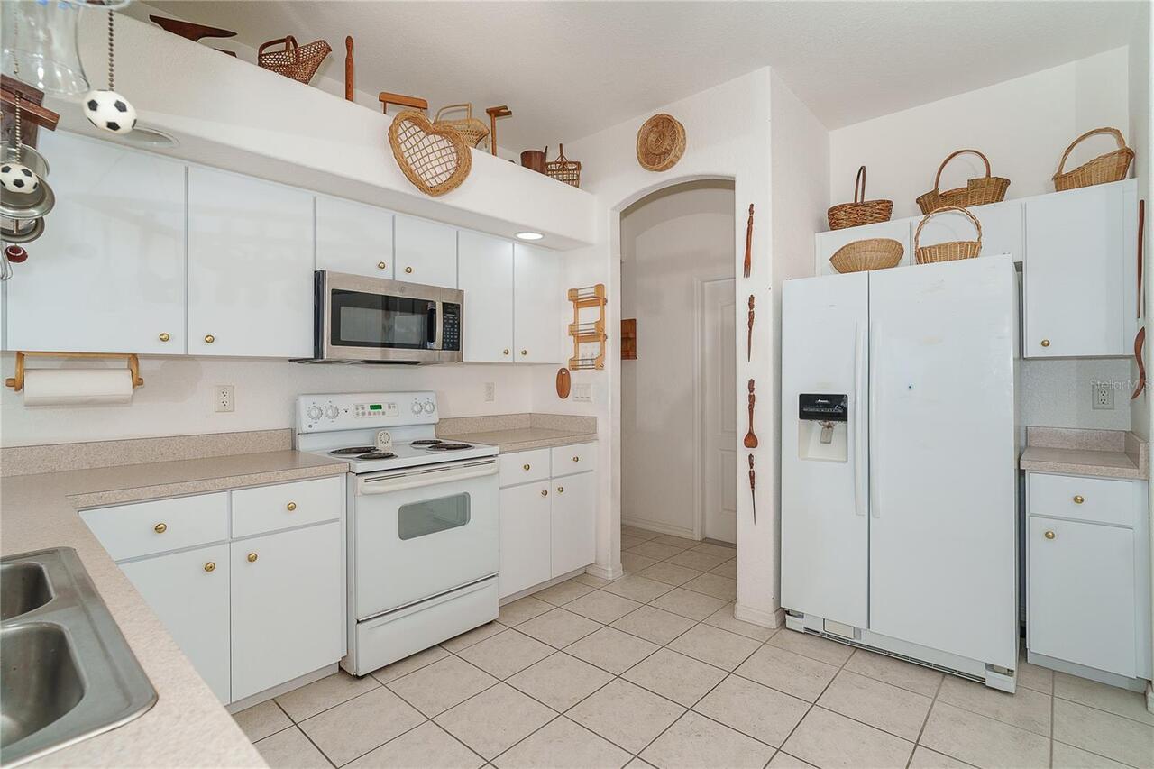Listing Photo 11