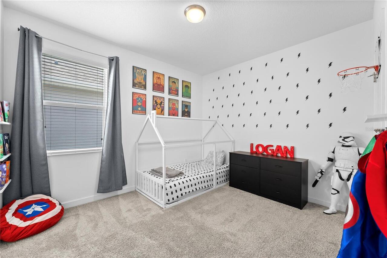 Listing Photo 10