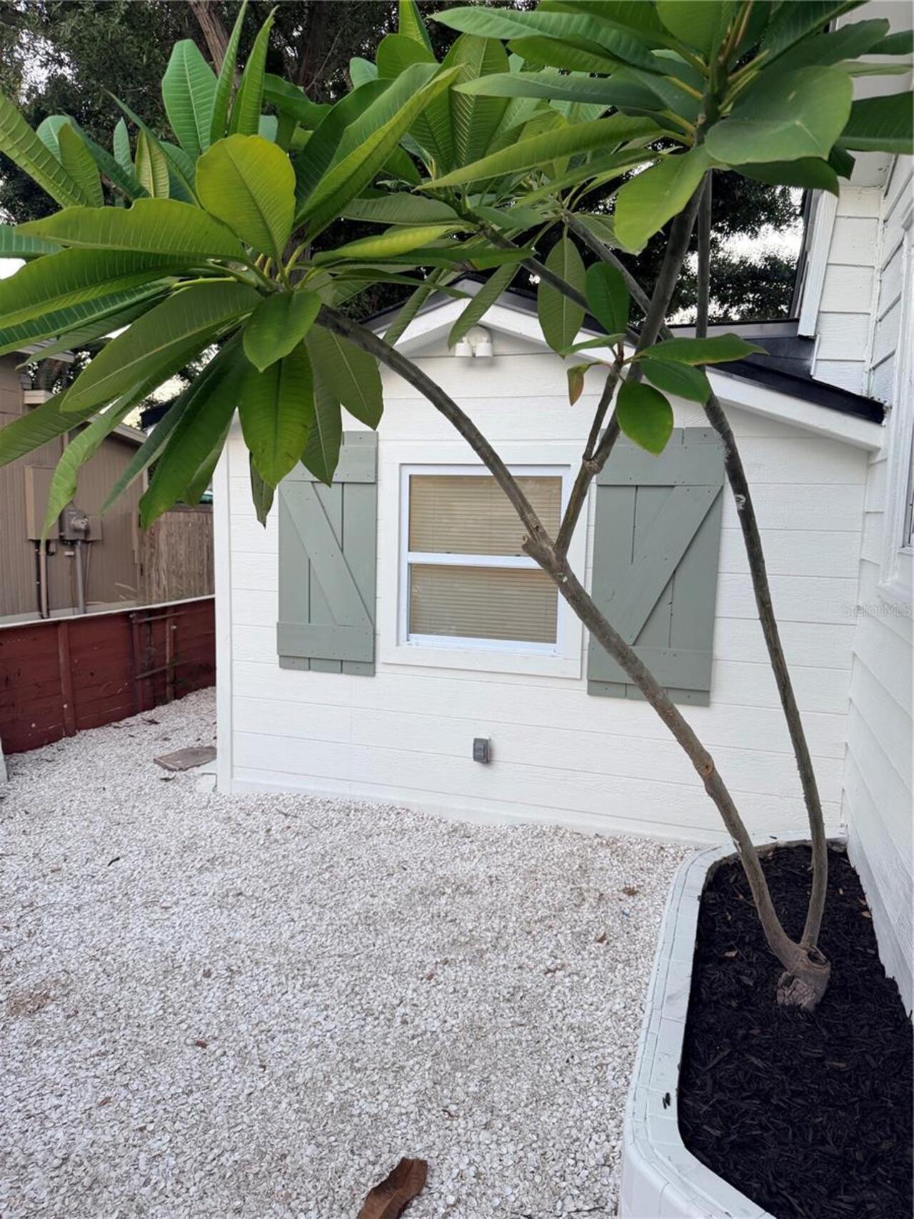 Listing Photo 7