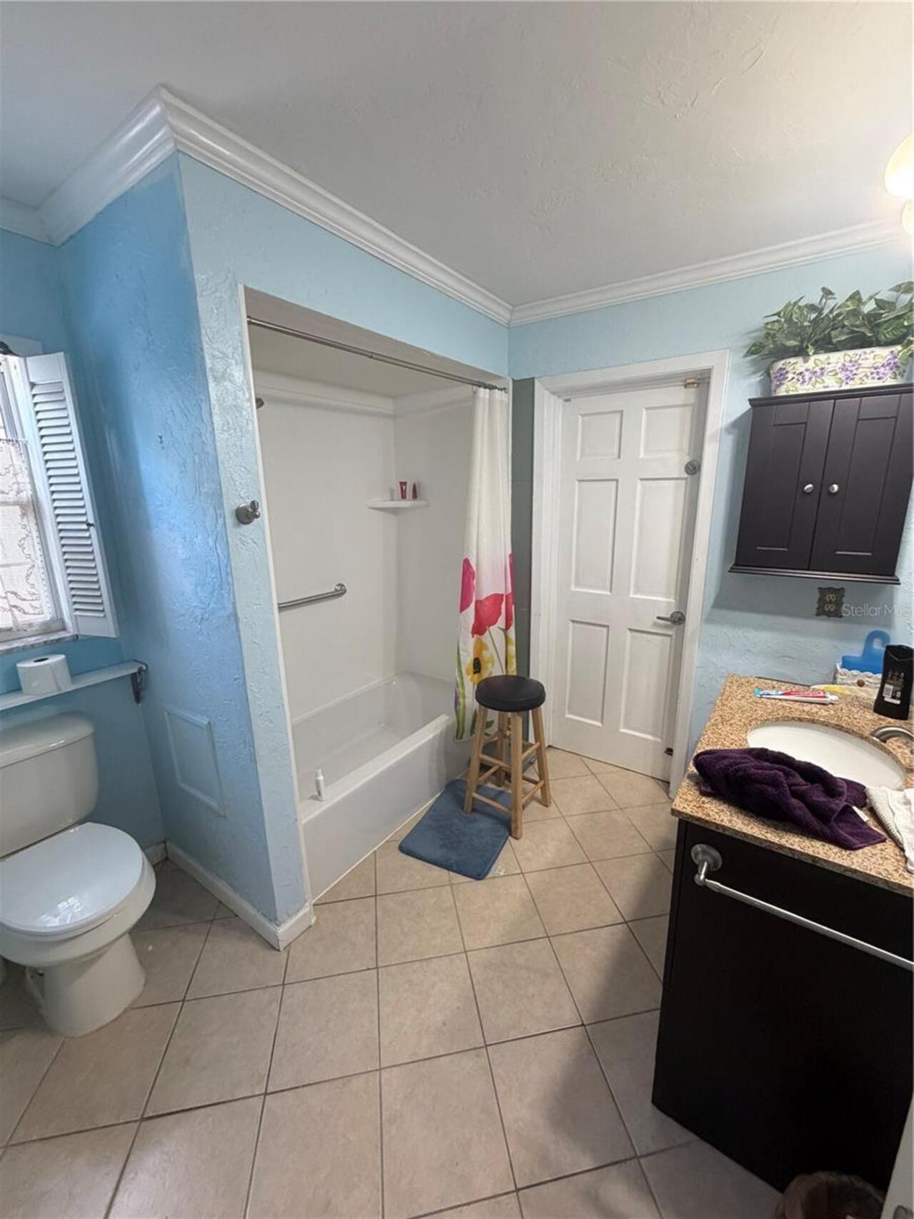 Listing Photo 11