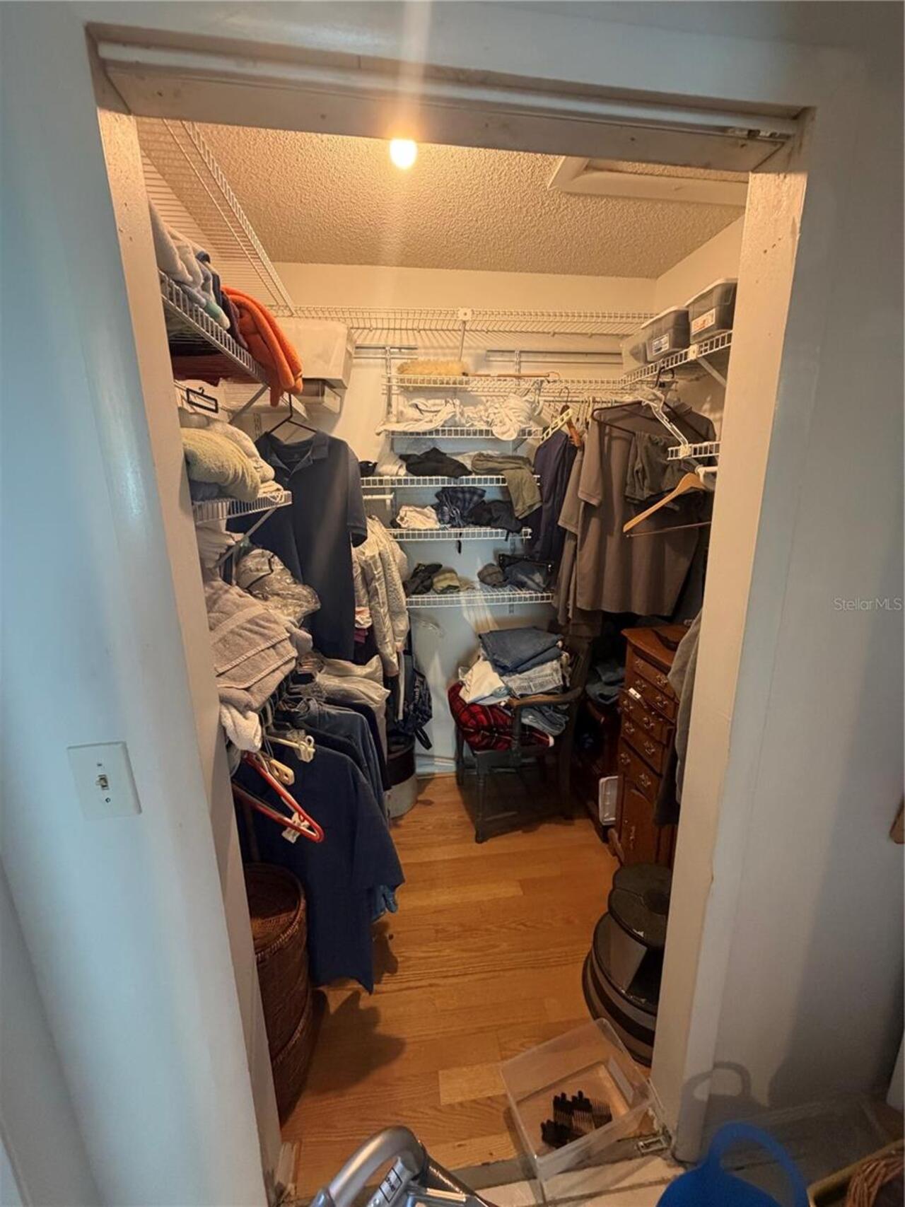 Listing Photo 12
