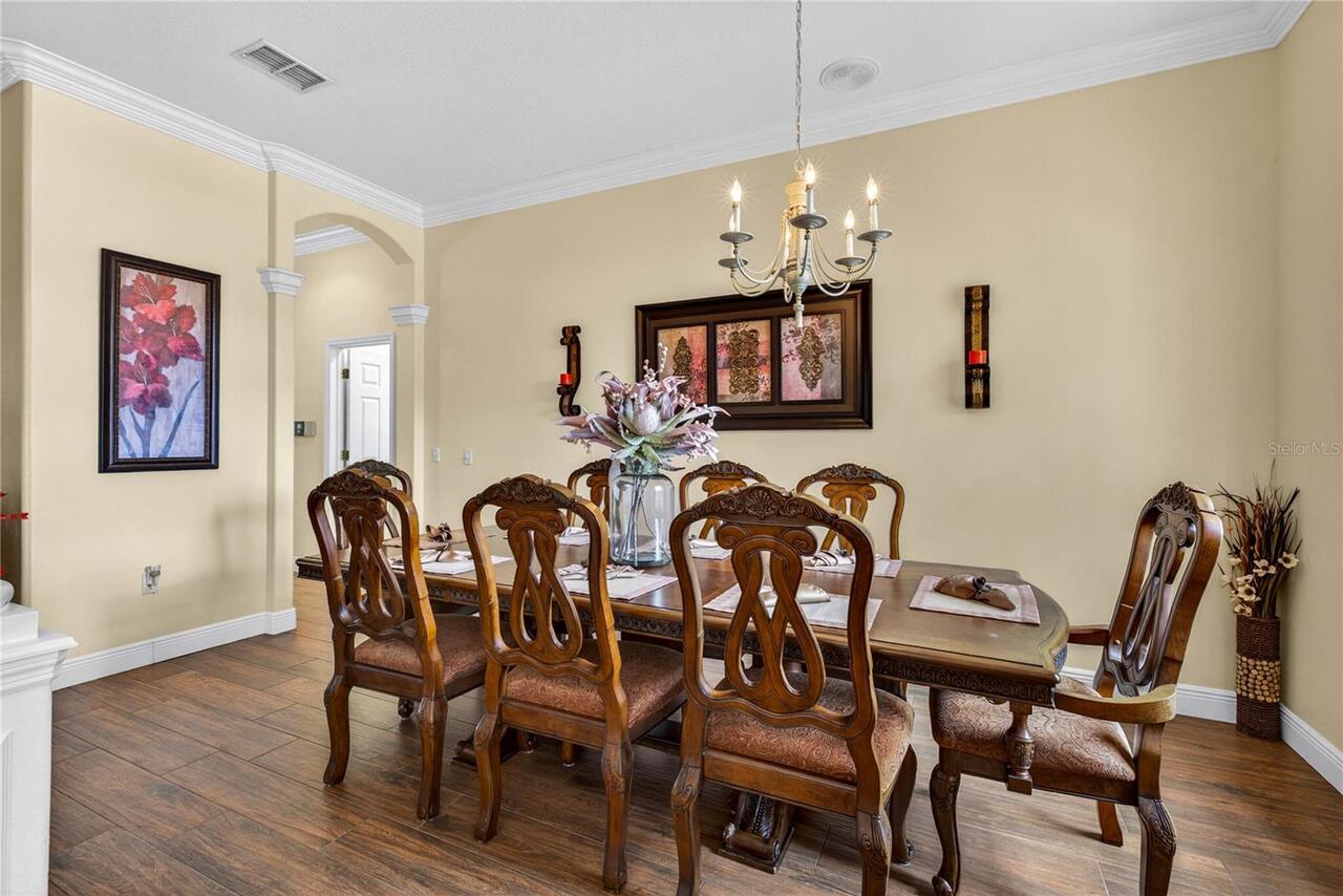 Listing Photo 9