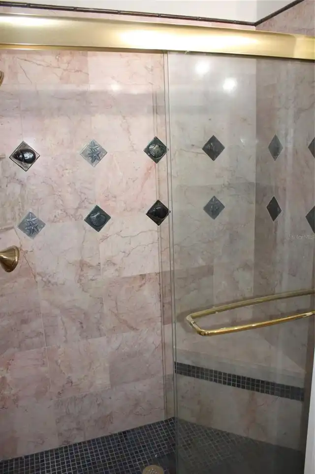 Listing Photo 20