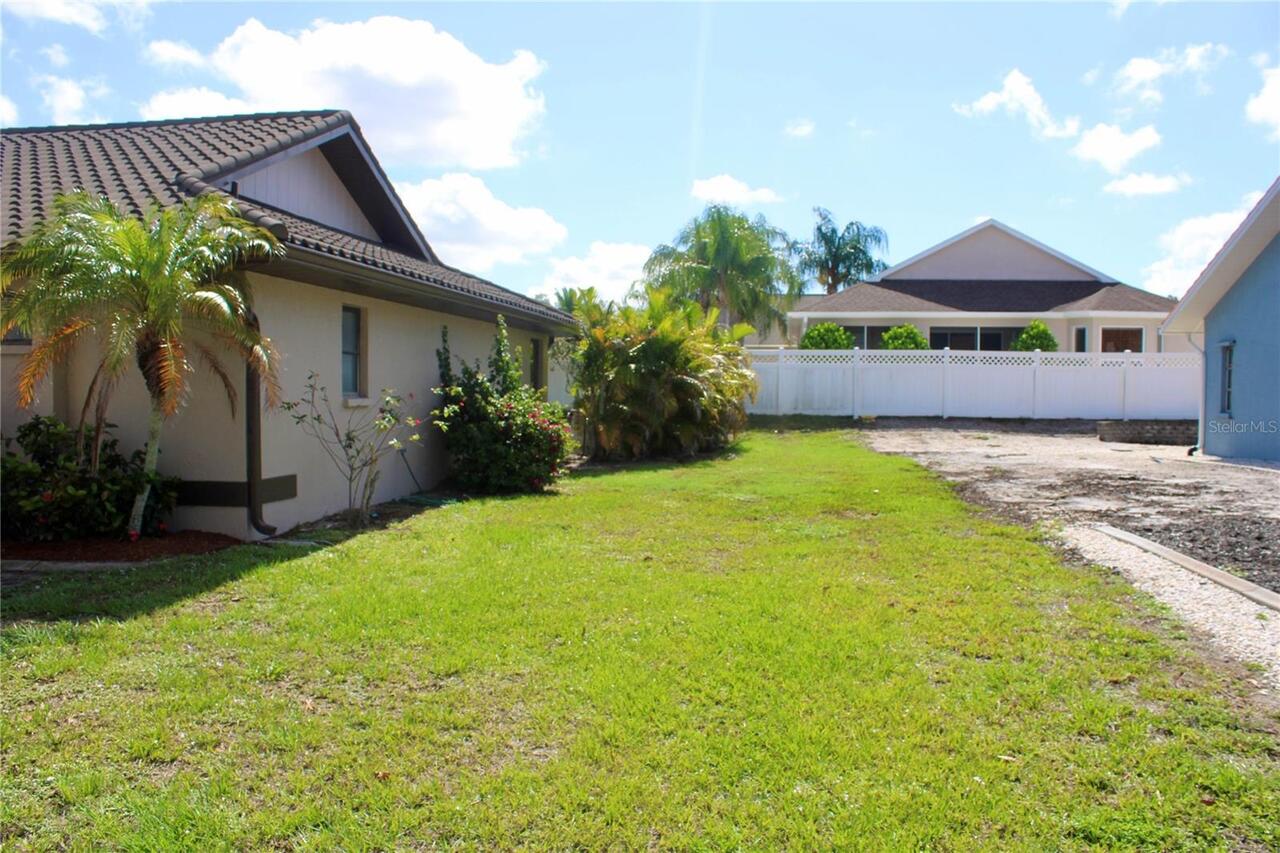Listing Photo 16