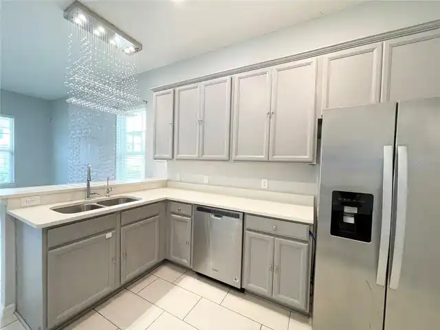 Listing Photo 11