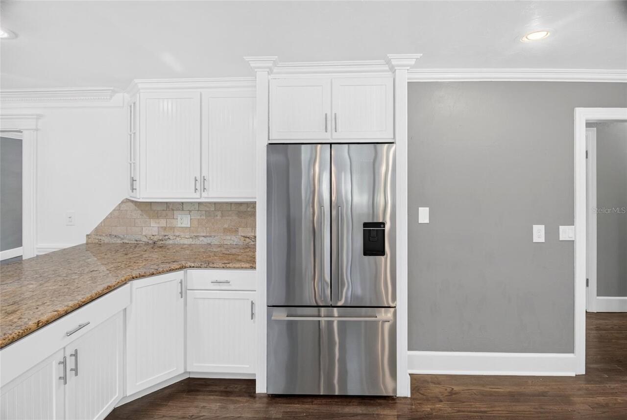 Listing Photo 18