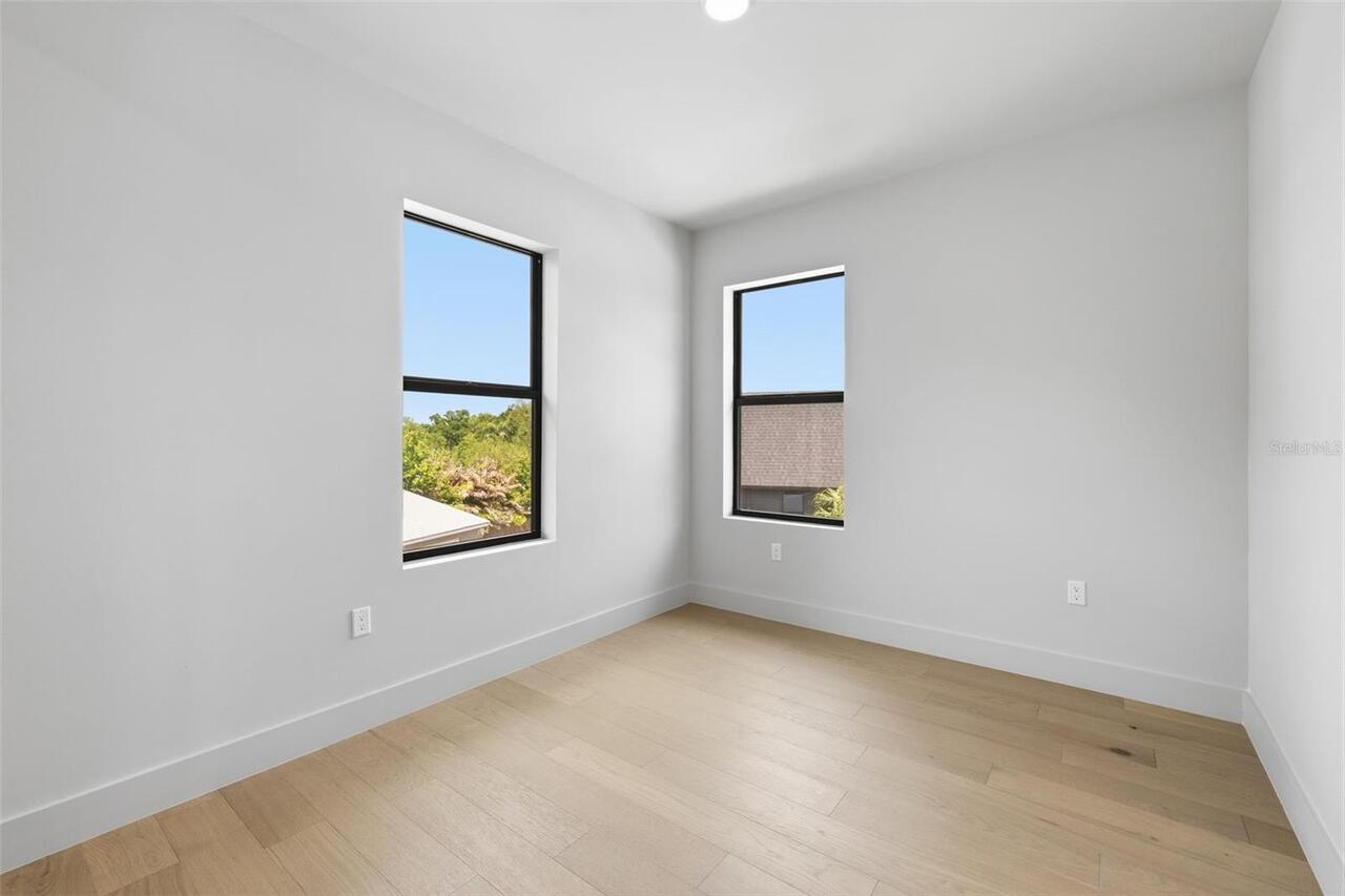 Listing Photo 27