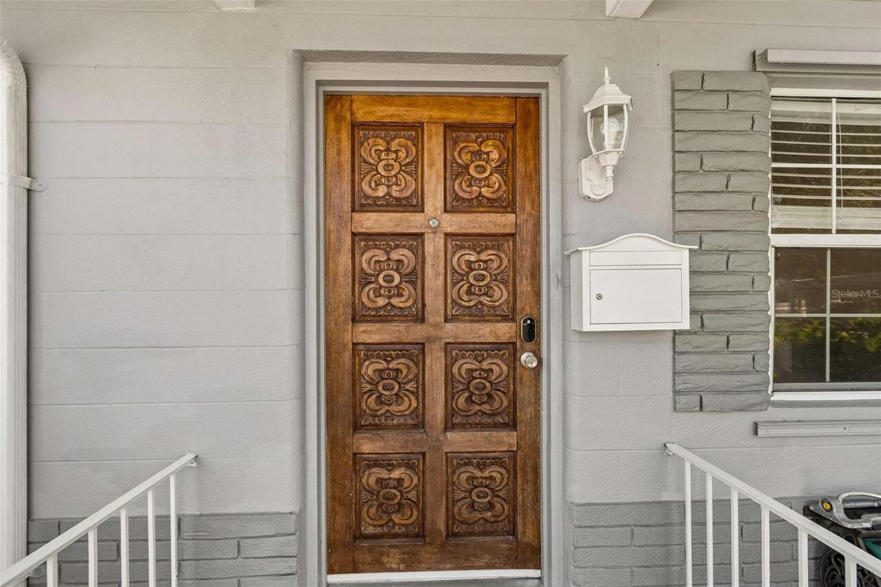 Listing Photo 9
