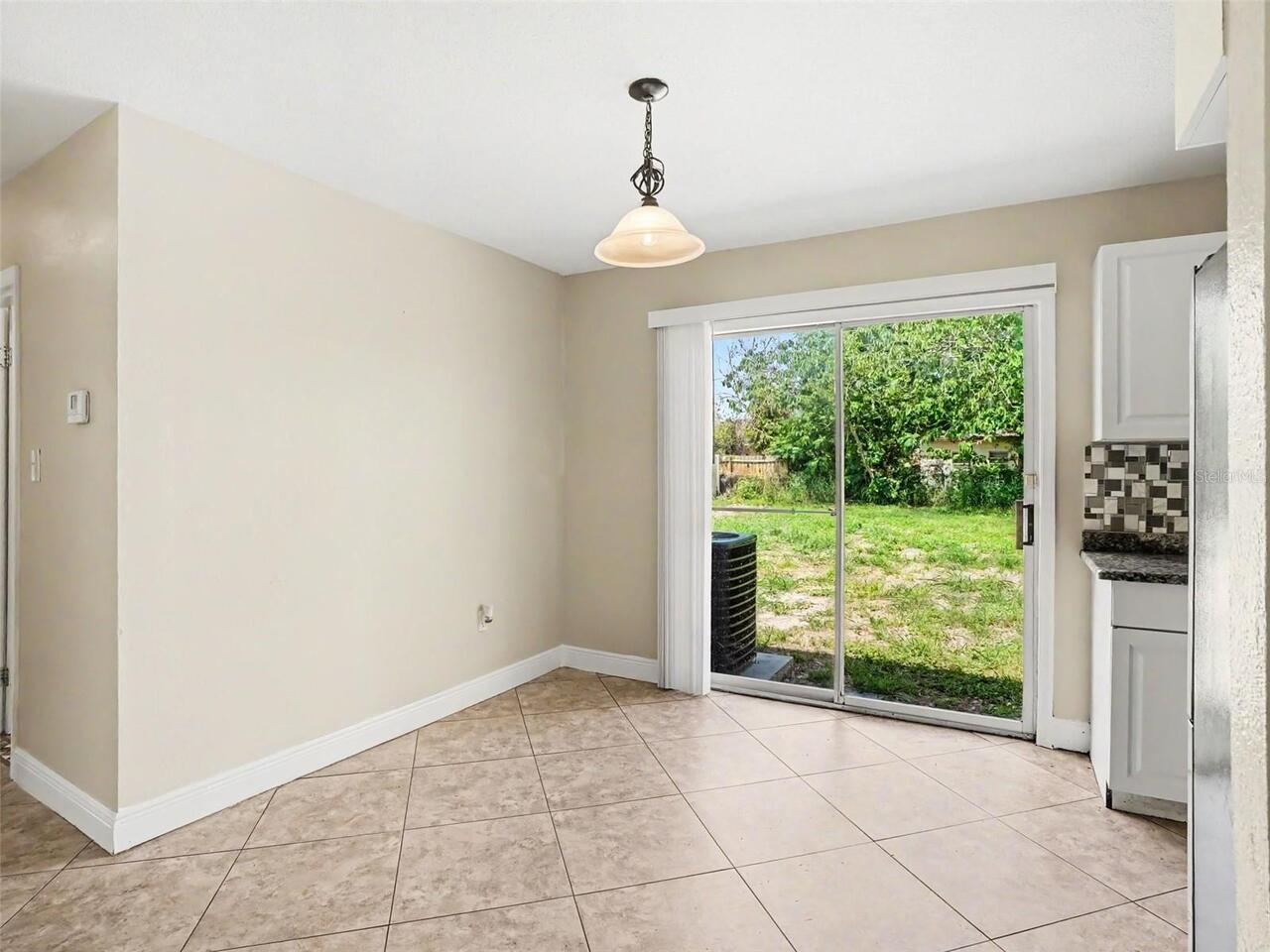 Listing Photo 7