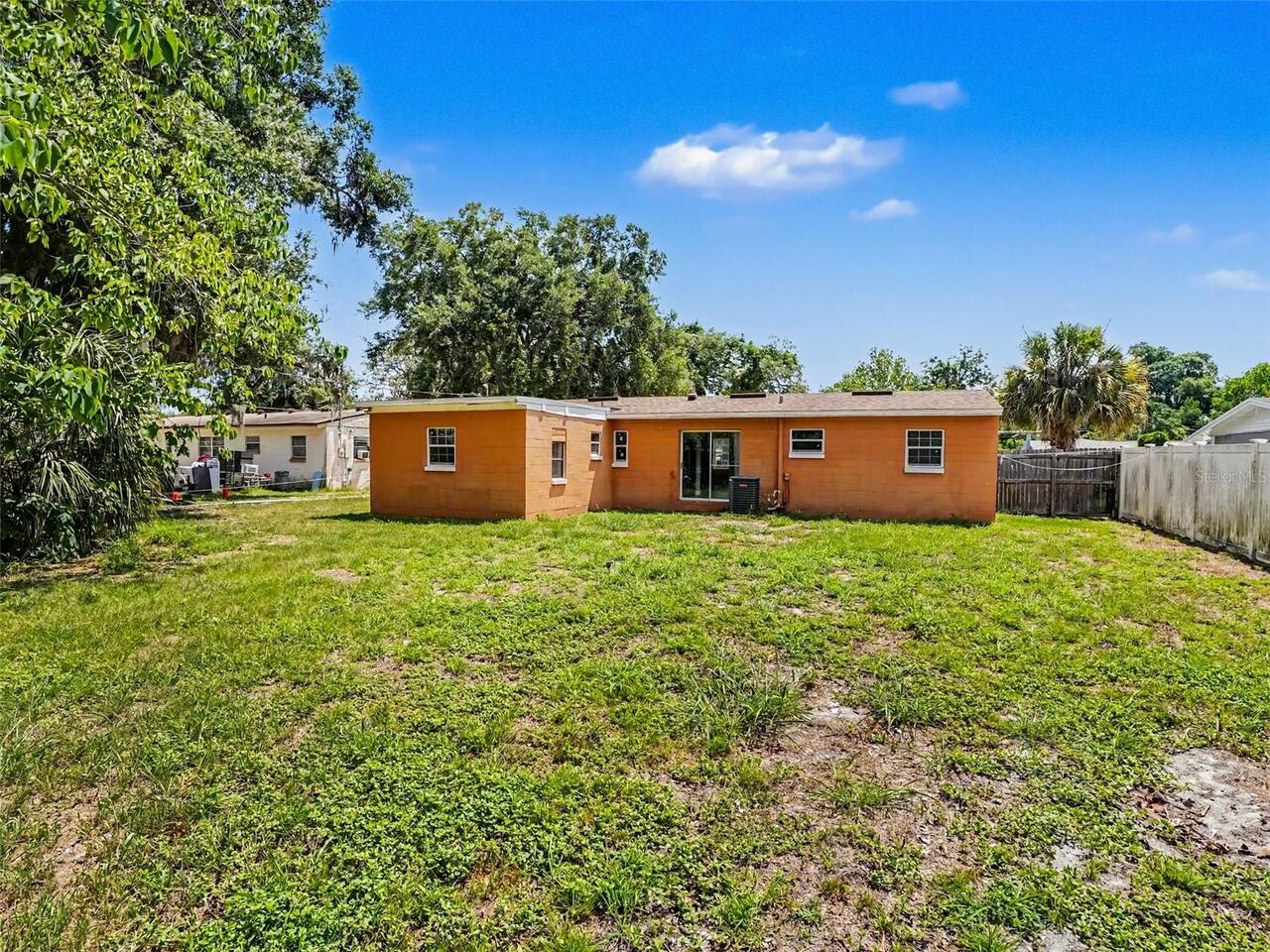 Listing Photo 17