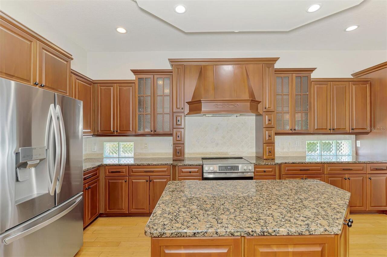Listing Photo 18