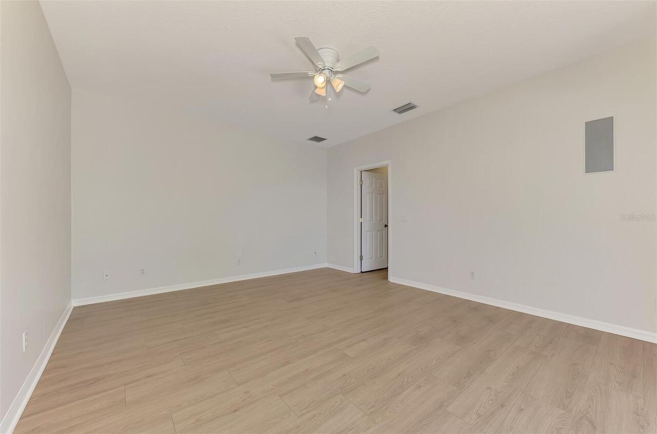 Listing Photo 44