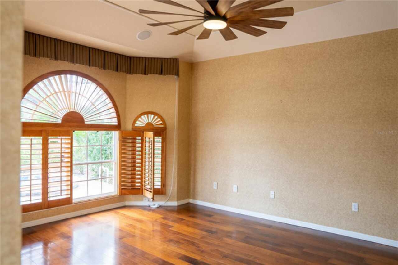 Listing Photo 21