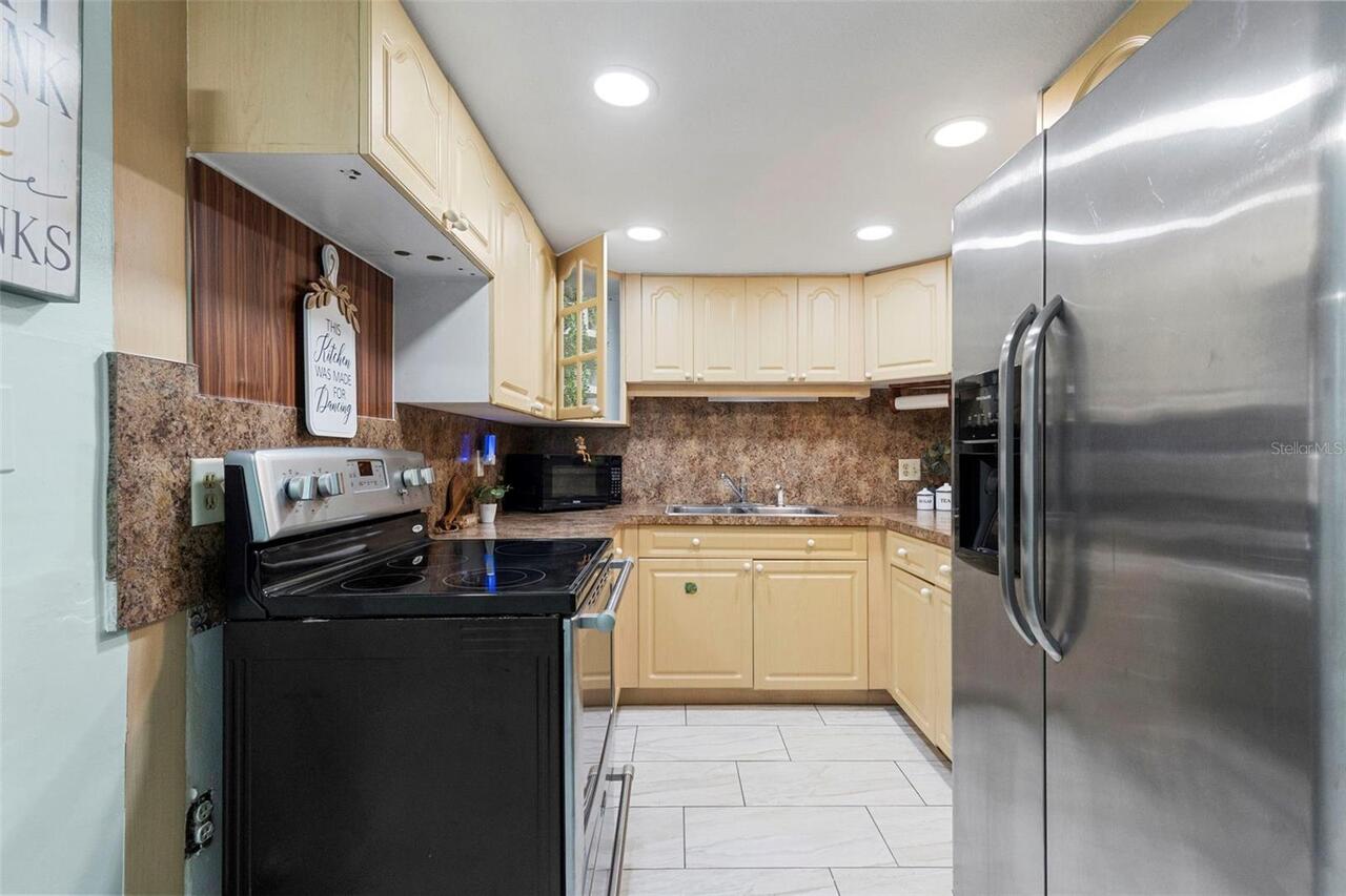 Listing Photo 18