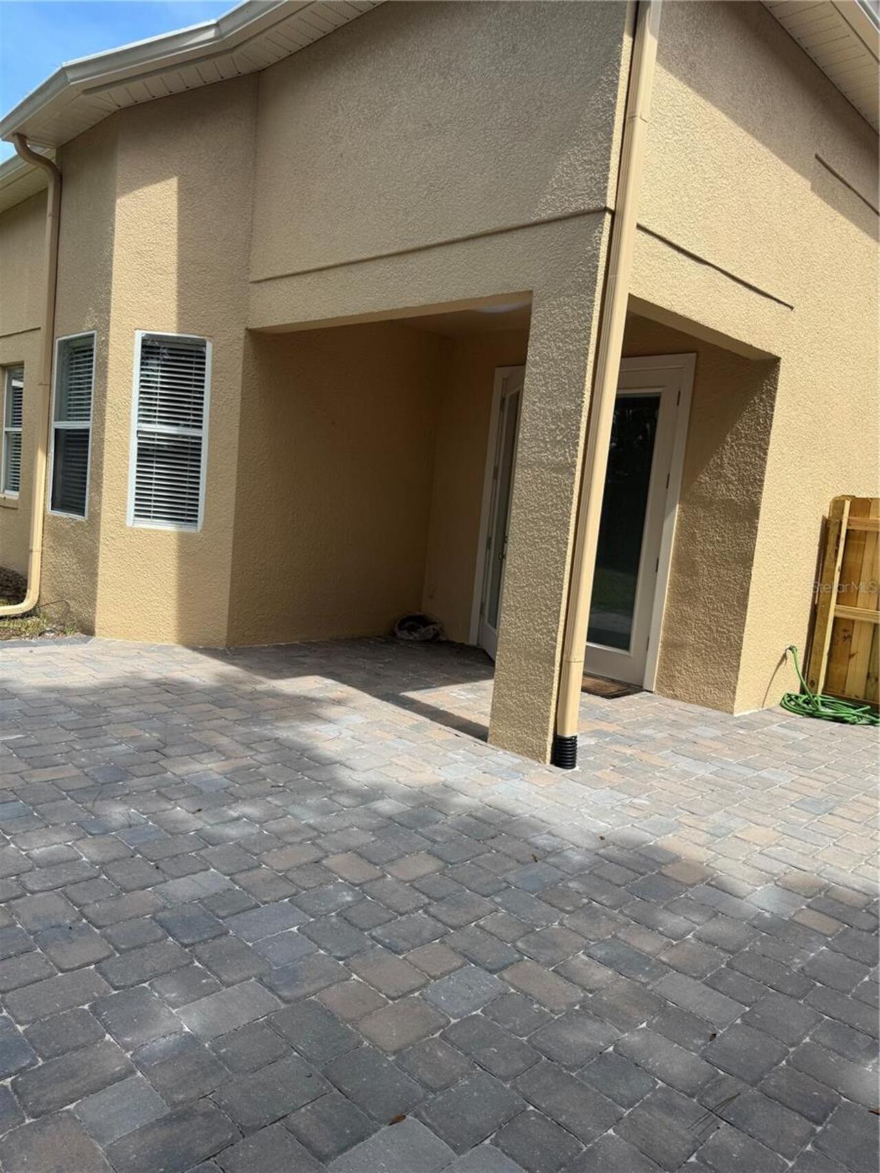 Listing Photo 16
