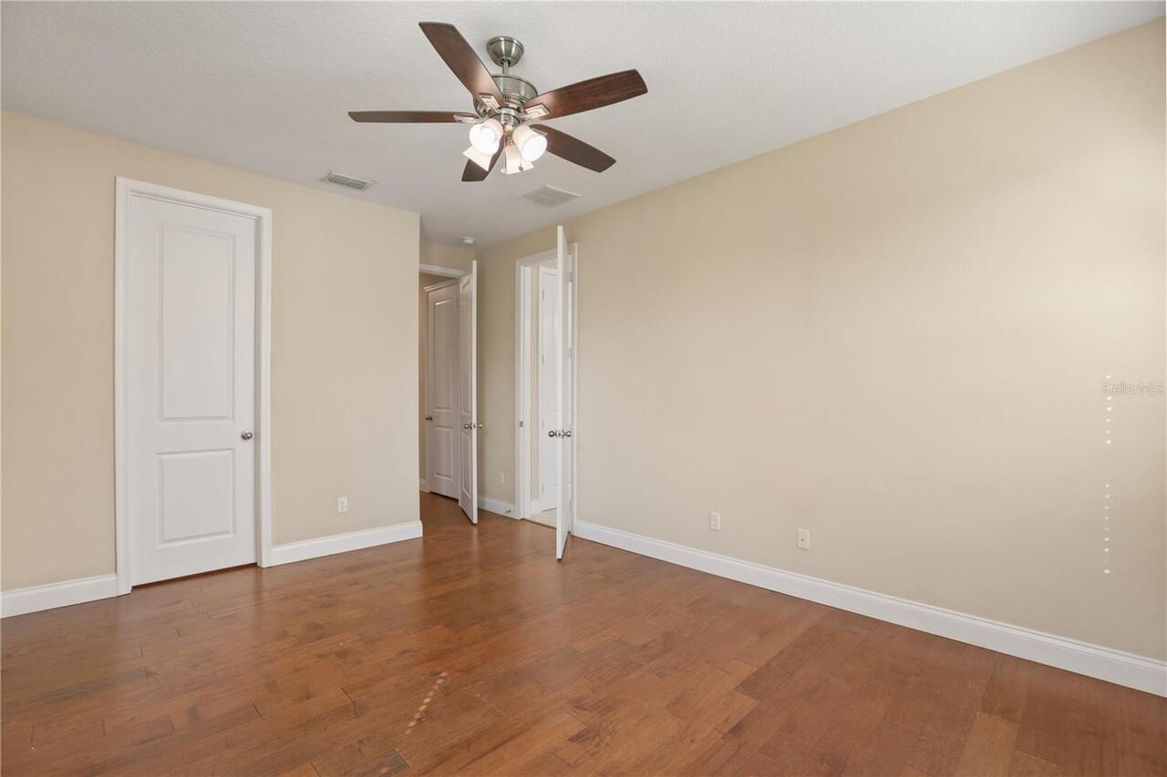 Listing Photo 37