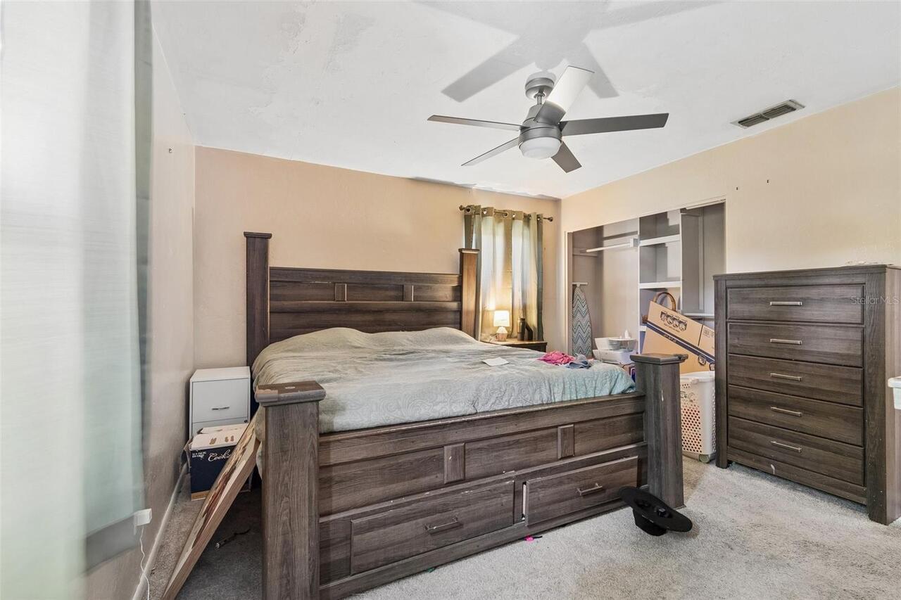 Listing Photo 12