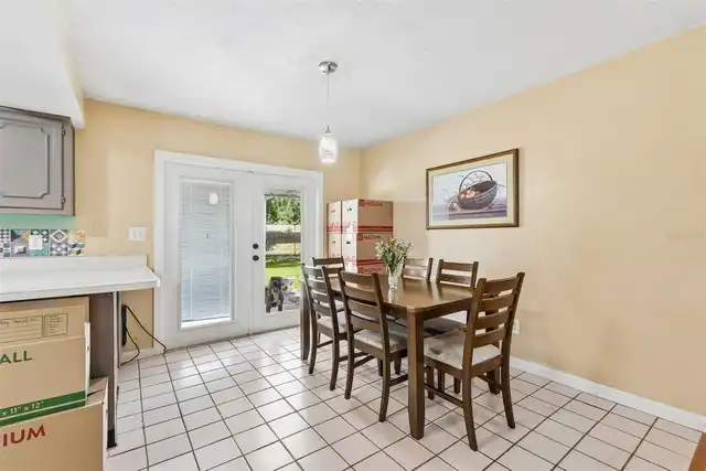 Listing Photo 10