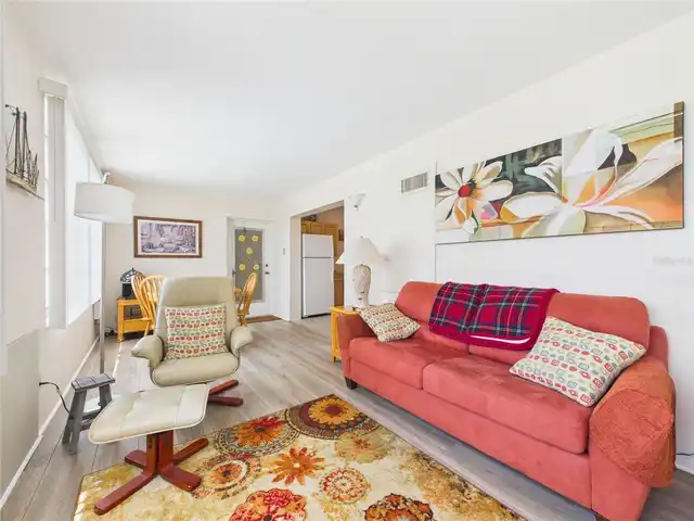 Listing Photo 13