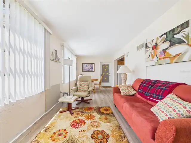 Listing Photo 17