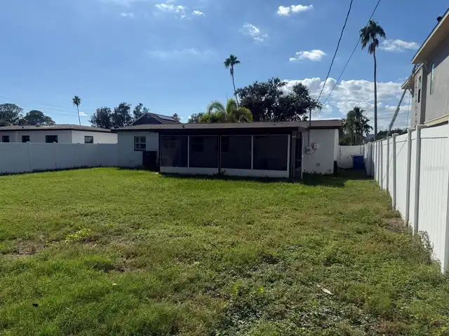 Listing Photo 32
