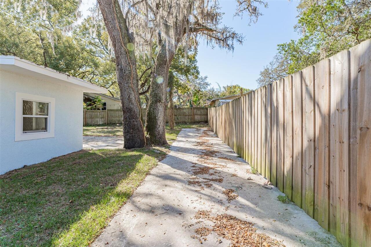 Listing Photo 42
