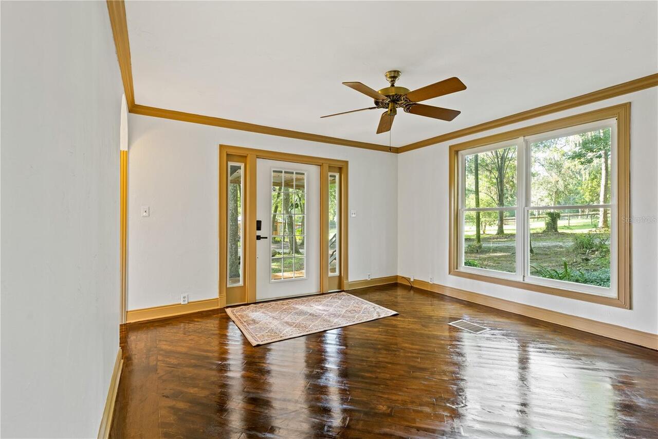 Listing Photo 22