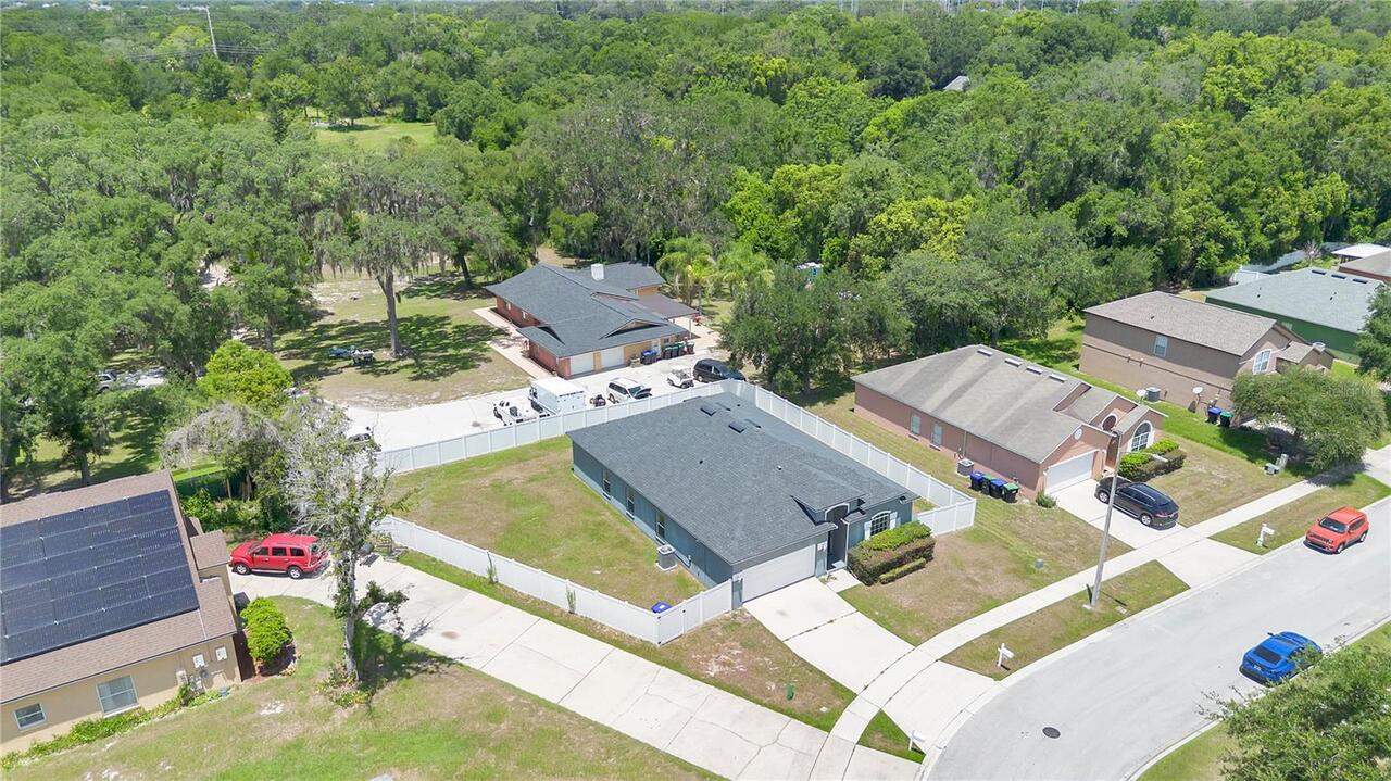Listing Photo 34