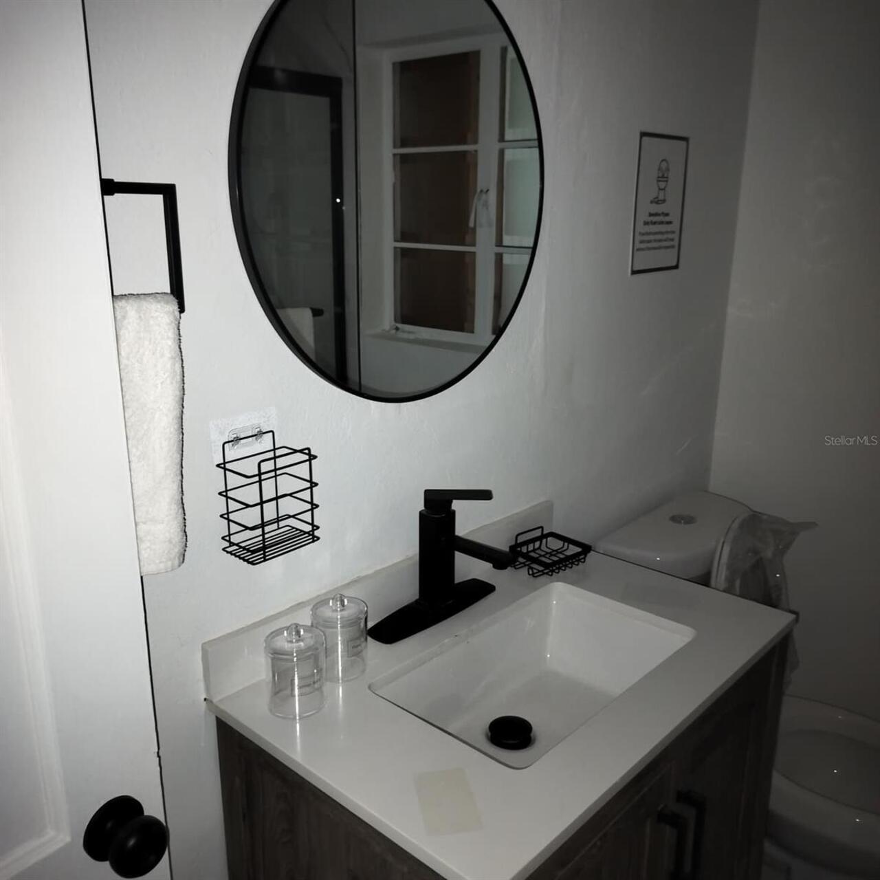 Listing Photo 8