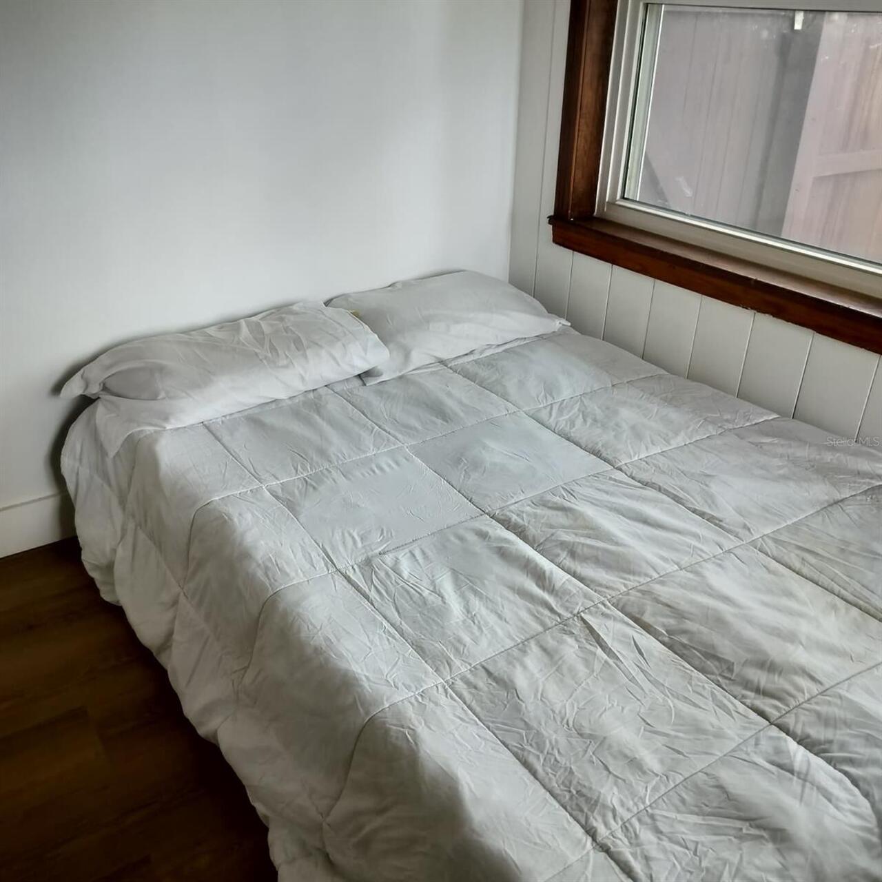 Listing Photo 9