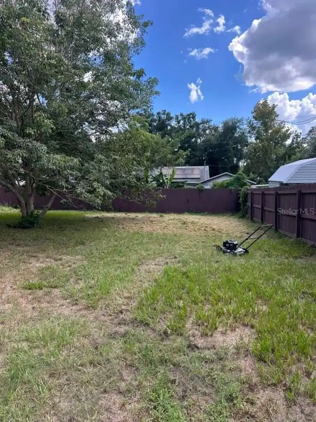 Listing Photo 16