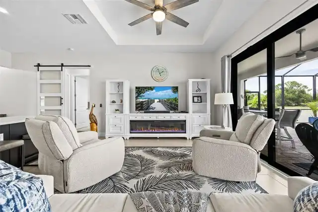 Listing Photo 10