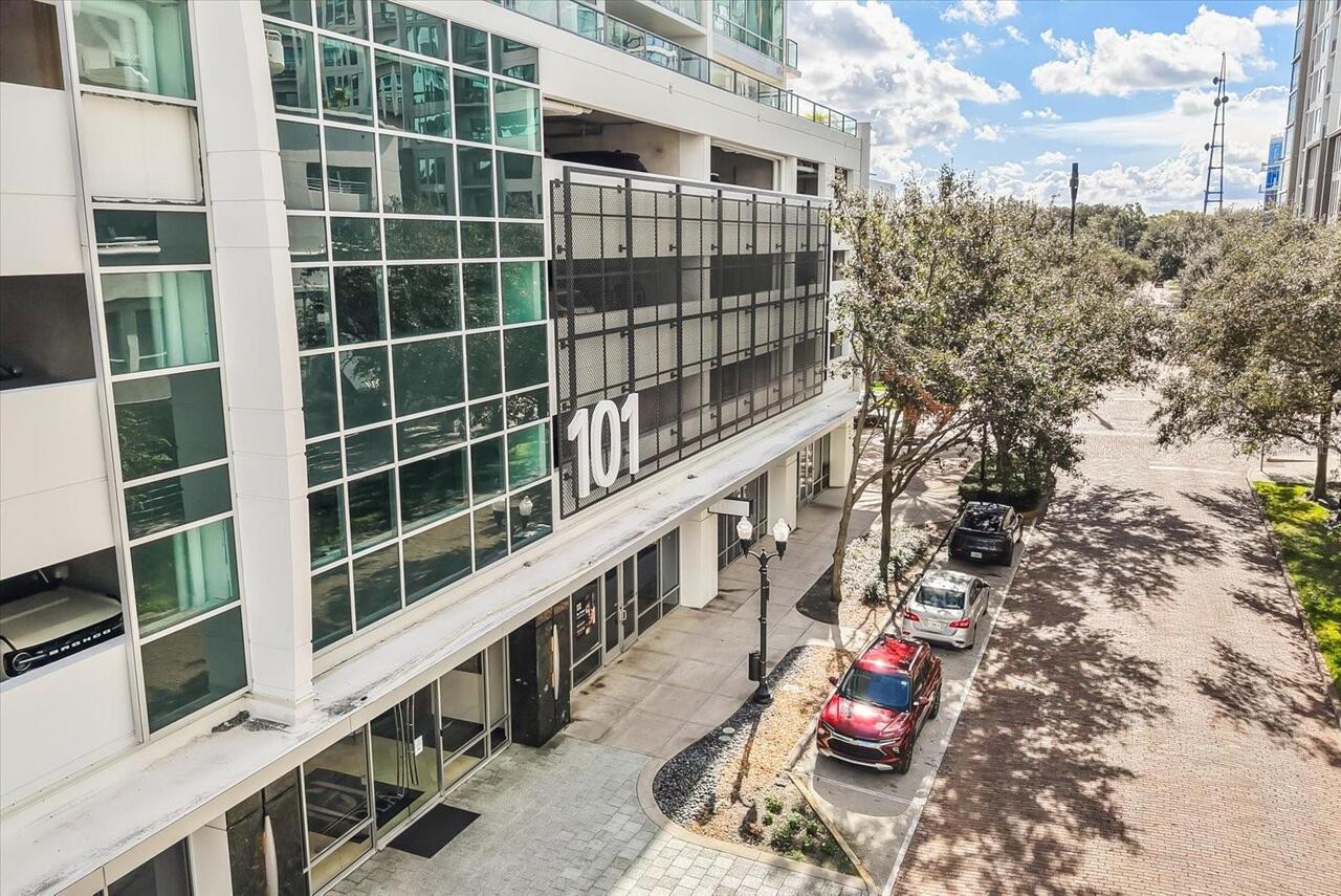 2BR, Residential Lease, 2BA, $2,875
Read More