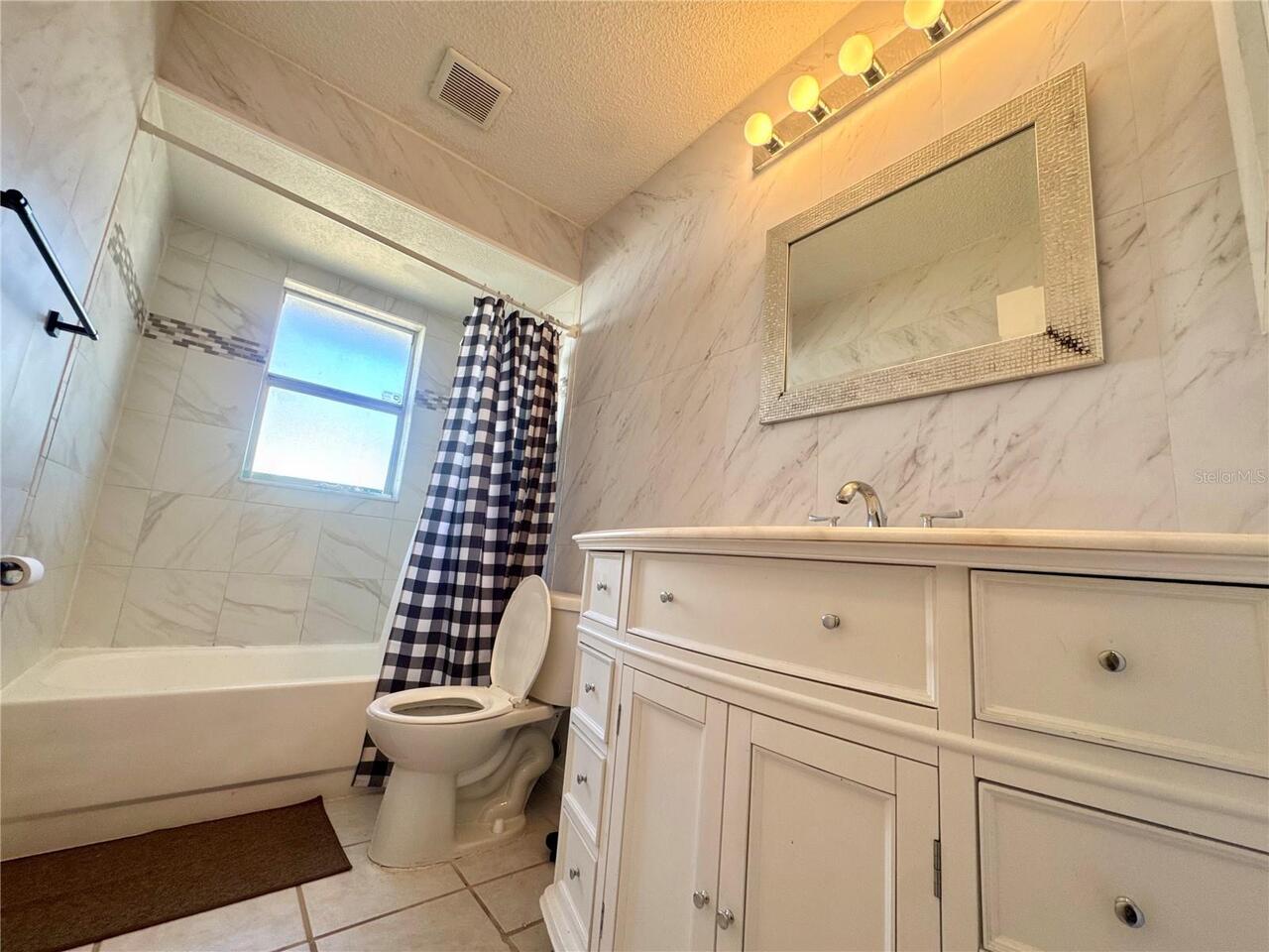 Listing Photo 24