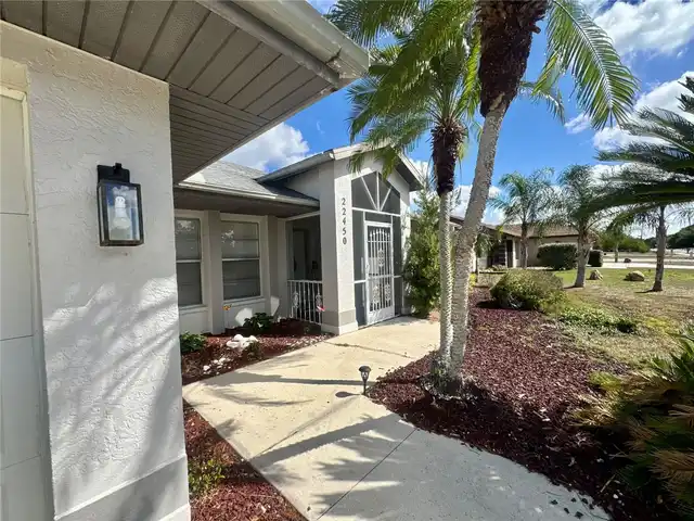 Listing Photo 9
