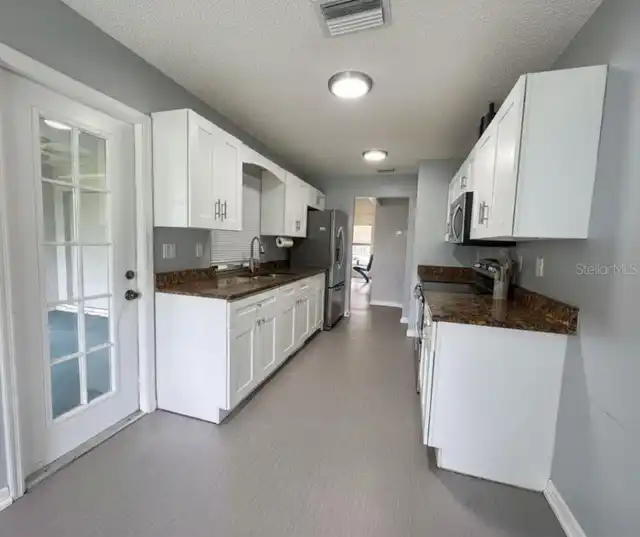 Listing Photo 20