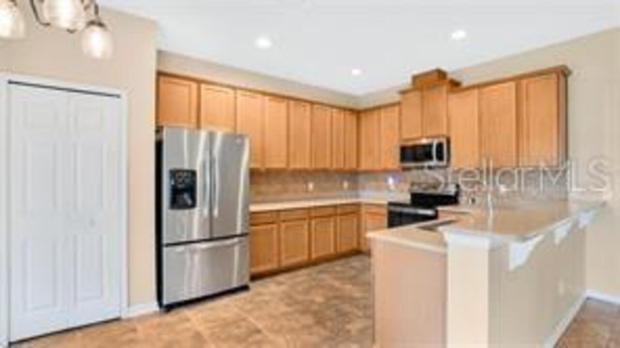 Listing Photo 8