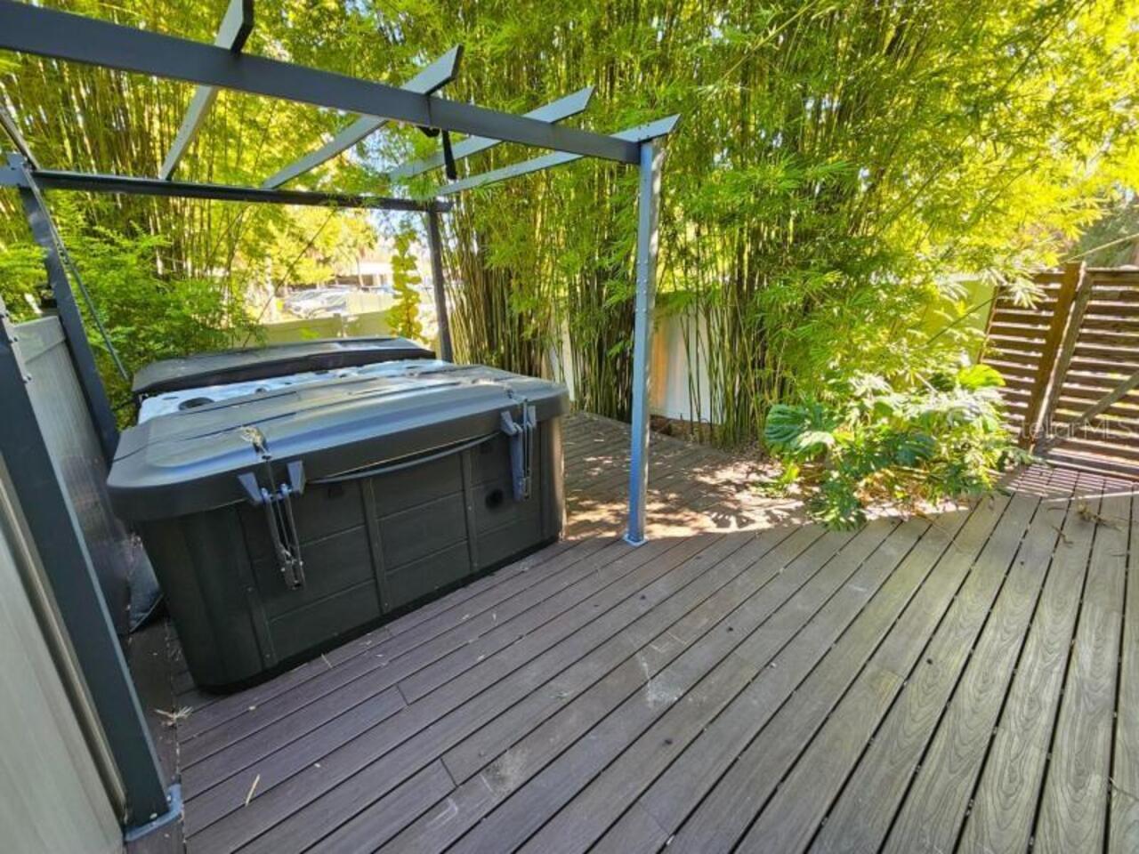Listing Photo 17