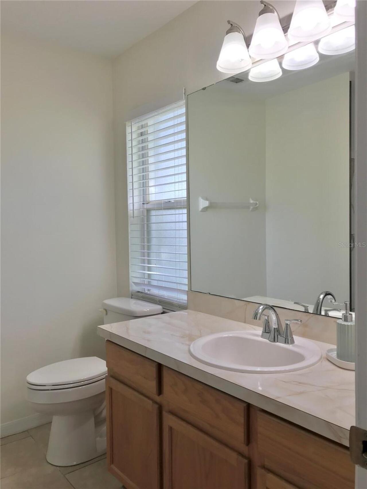 Listing Photo 10