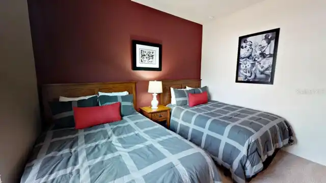 Listing Photo 9