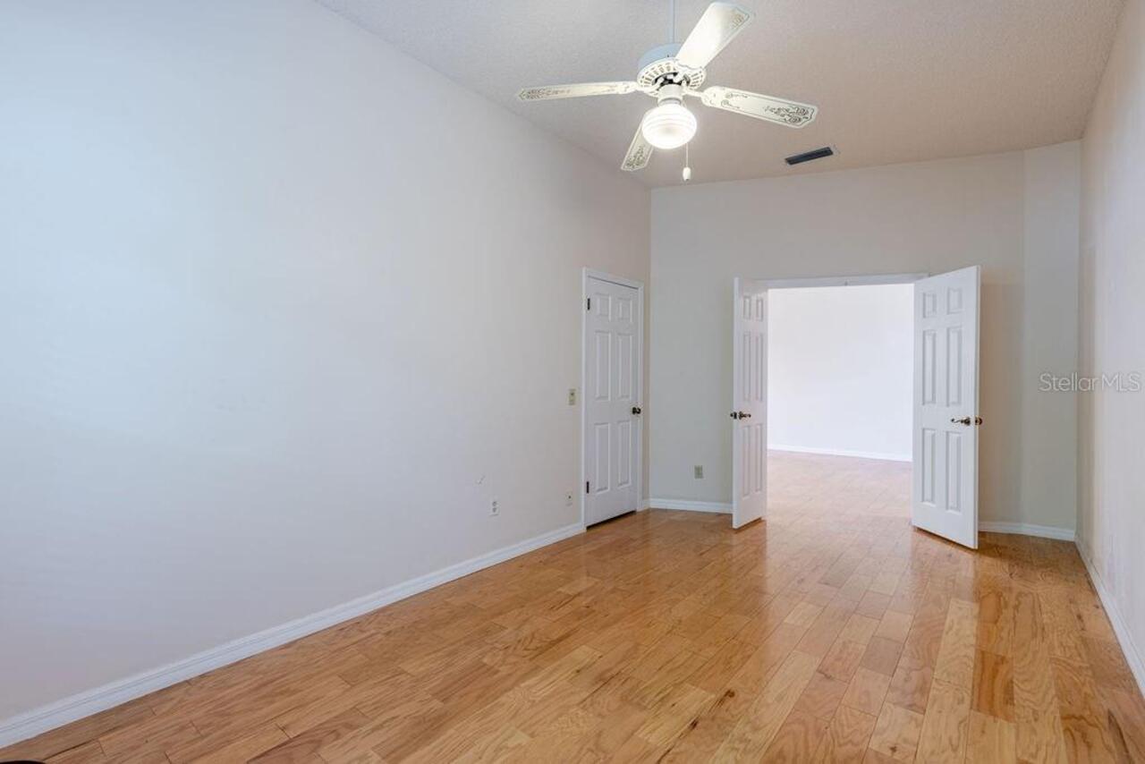 Listing Photo 23