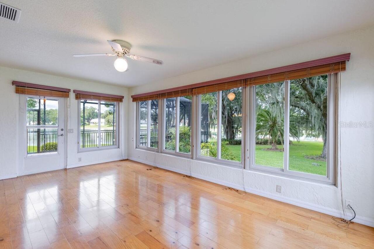 Listing Photo 32