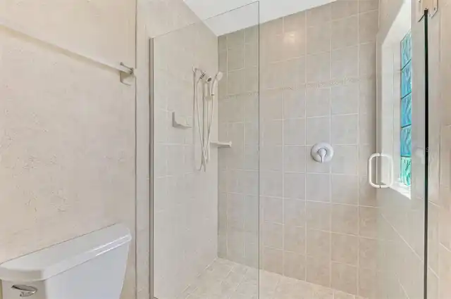 Listing Photo 45