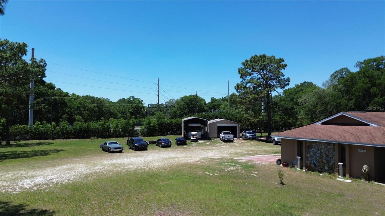 Listing Photo 8